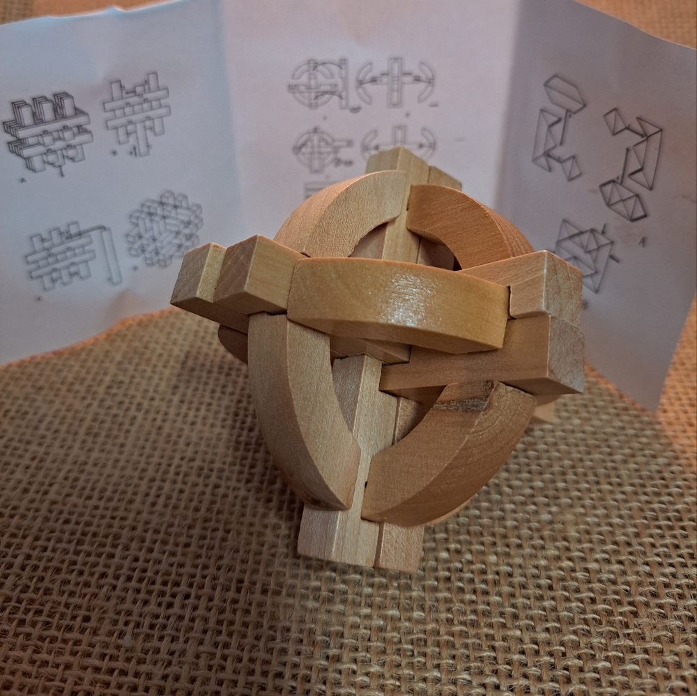 Puzzle - Wood Brain Teaser